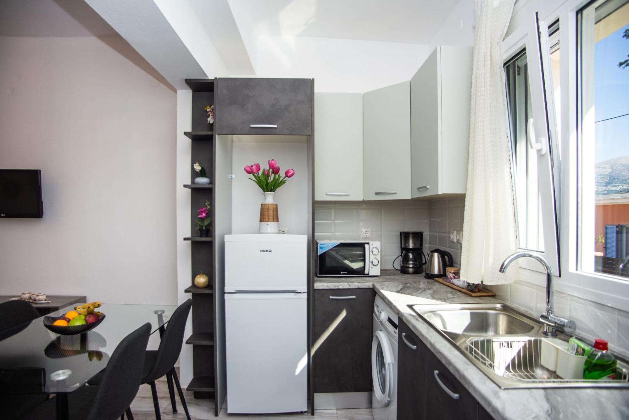 El Mar Apartment Аргостолион Экстерьер фото